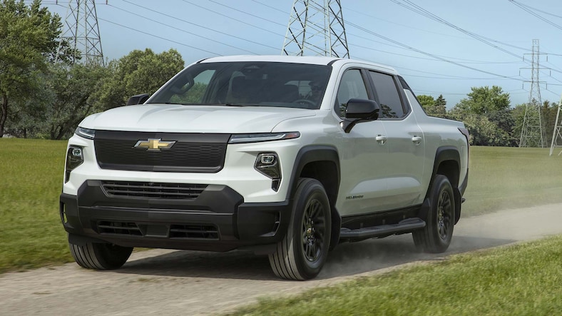 2024 Chevy Silverado EV WT First Drive: A No-Frills, All-Electric Everyday Work Buddy