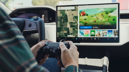 Tesla Arcade Review: How Good Is the Model S Plaid for Gaming?