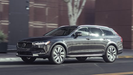 2022 Volvo V90 Cross Country B6 First Test: The Least-Electrified Volvo