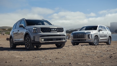 2023 Hyundai Palisade vs. Kia Telluride Comparison Test: Anything But a Carbon Copy