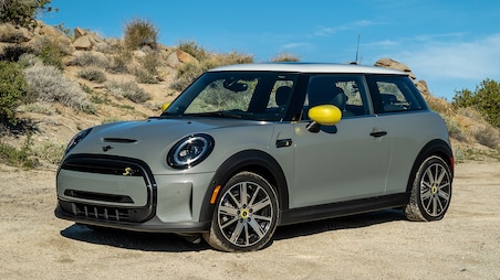 2023 Mini Cooper SE First Drive: A Sign of Great Things to Come